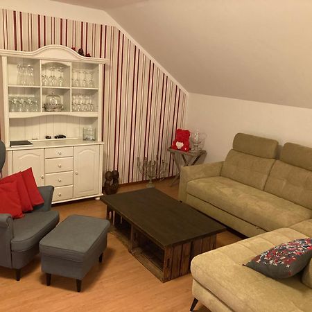 2 Bedroom Beautyful Vacation Home / Ferienhaus Brunsberg Buchholz in der Nordheide Eksteriør billede