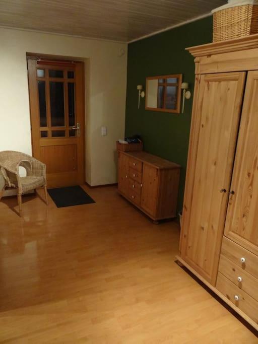 2 Bedroom Beautyful Vacation Home / Ferienhaus Brunsberg Buchholz in der Nordheide Eksteriør billede
