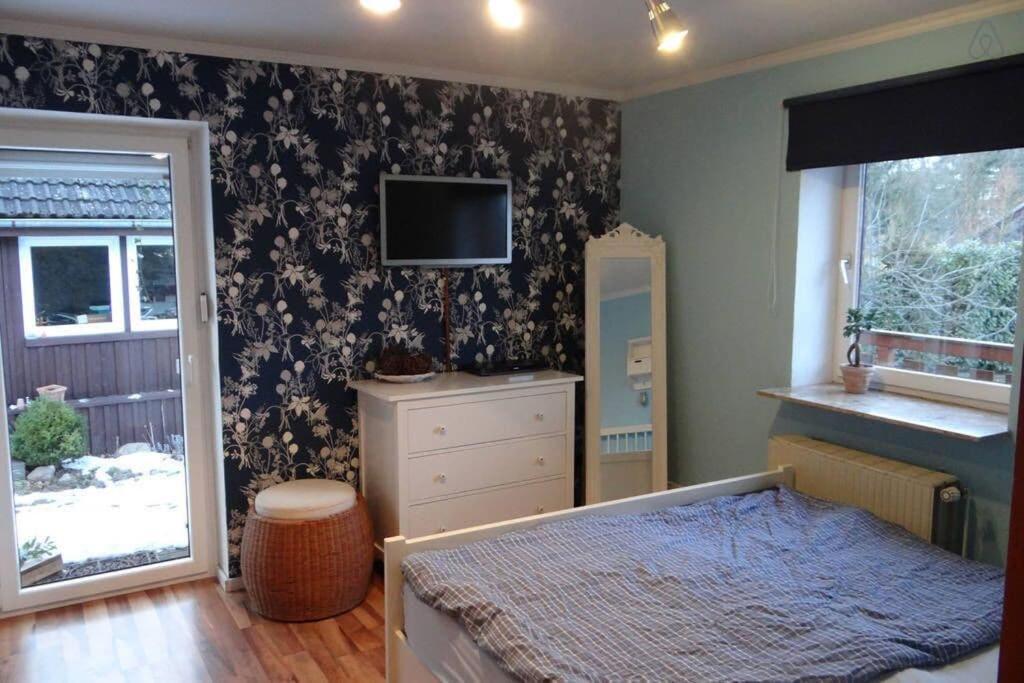 2 Bedroom Beautyful Vacation Home / Ferienhaus Brunsberg Buchholz in der Nordheide Eksteriør billede